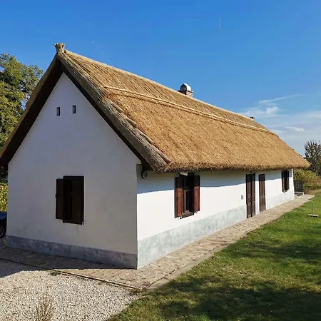 In 34975 בית נופש *